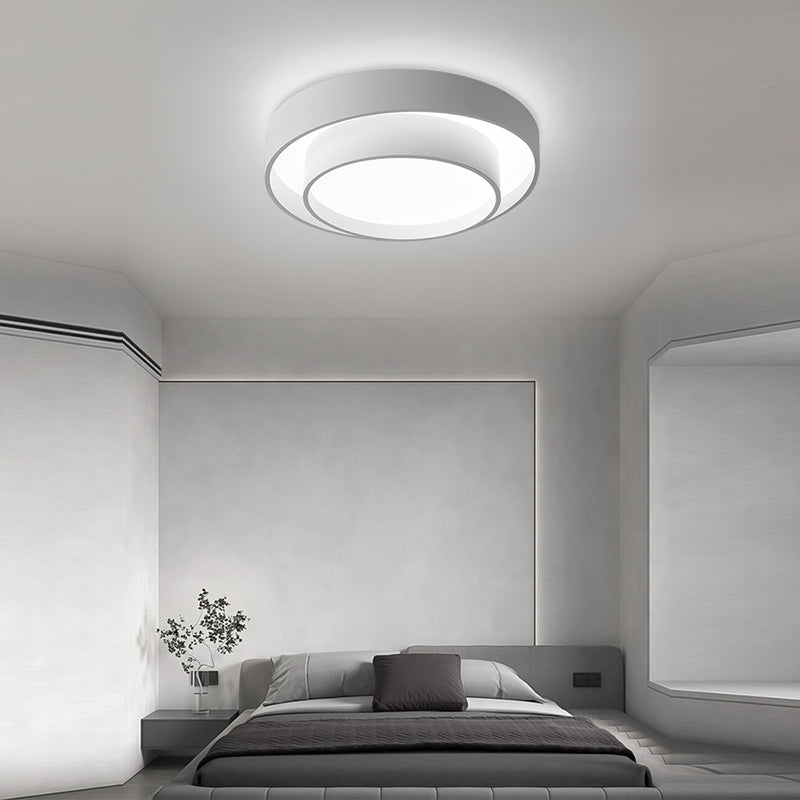 Round Shape Metal Flush Mount Light Modern 1-Light Flush Mount Ceiling Light in White