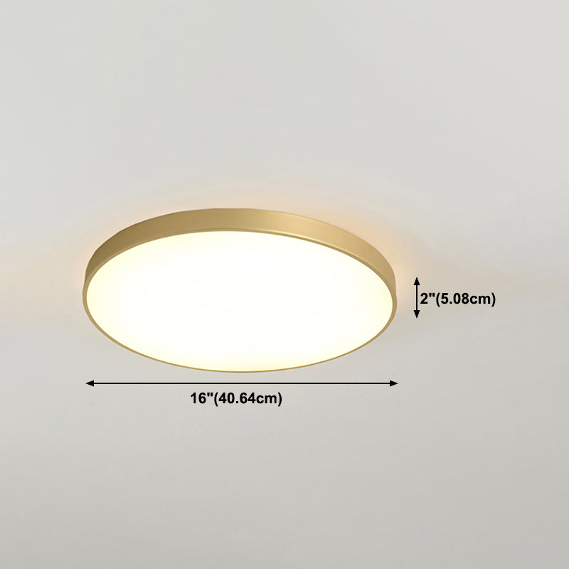 Moderner Stil runder Flush -Montage -Metall 1 Leichte Flush -Mount -Lampe im goldenen Finish