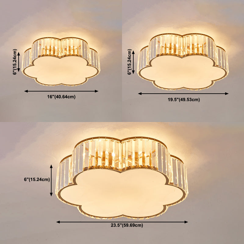 Crystal Shaded Flush Mount Lighting Simplicity Bedroom Ceiling Lighting in Gold