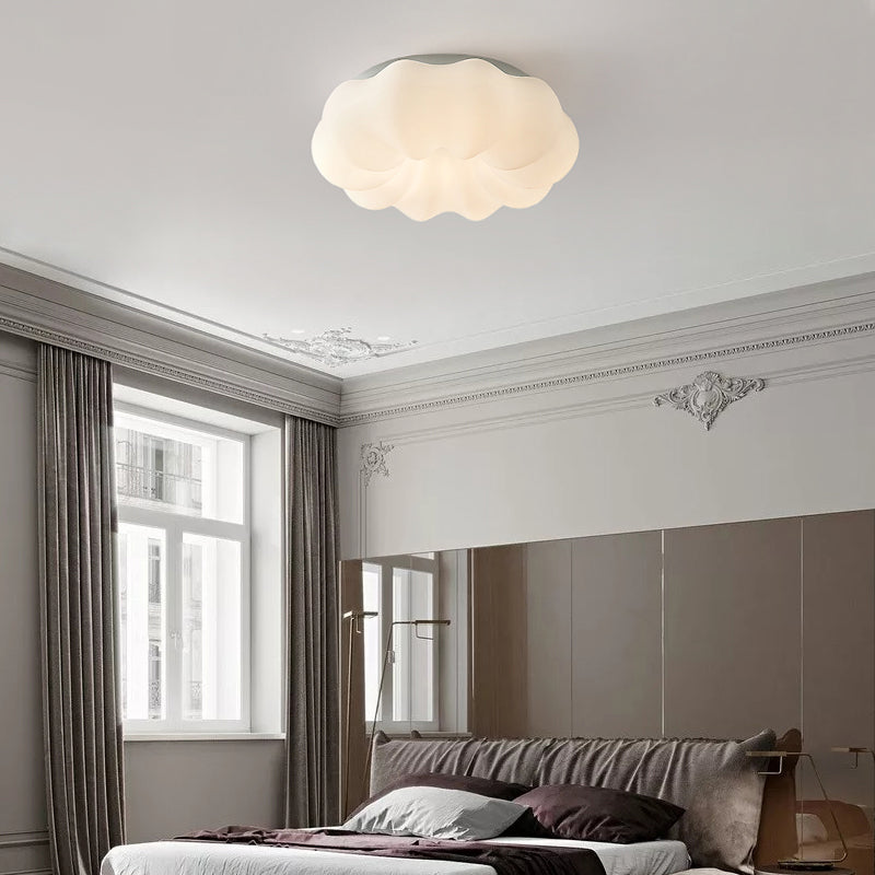 White LED Flush Mount Lighting Cloud Shape Modern Flush Mounted Ceiling Lights