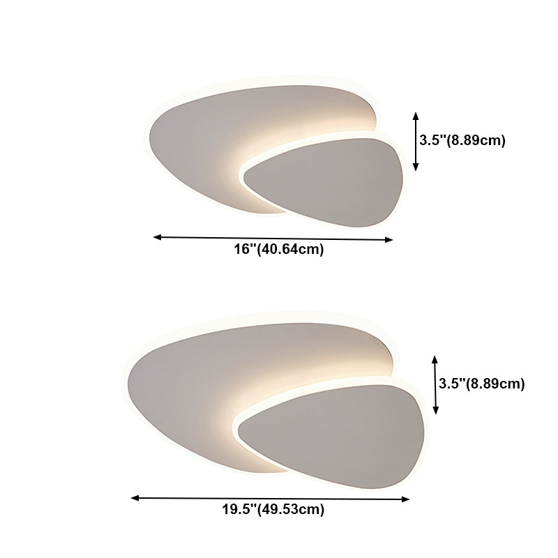 Lámparas modernas de al ras del triángulo de metal 2 lámparas de montaje de al ras Light en blanco