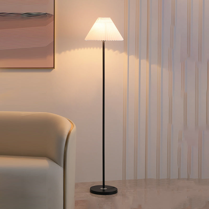 Lumière au sol de la lampe moderne avec une teinte en tissu pour le salon