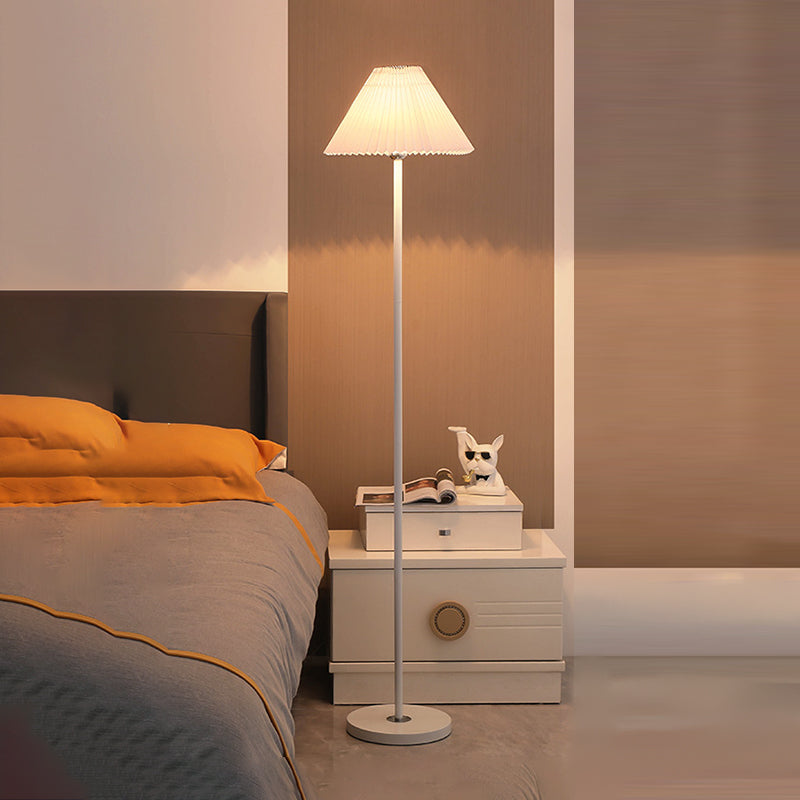 Lumière au sol de la lampe moderne avec une teinte en tissu pour le salon