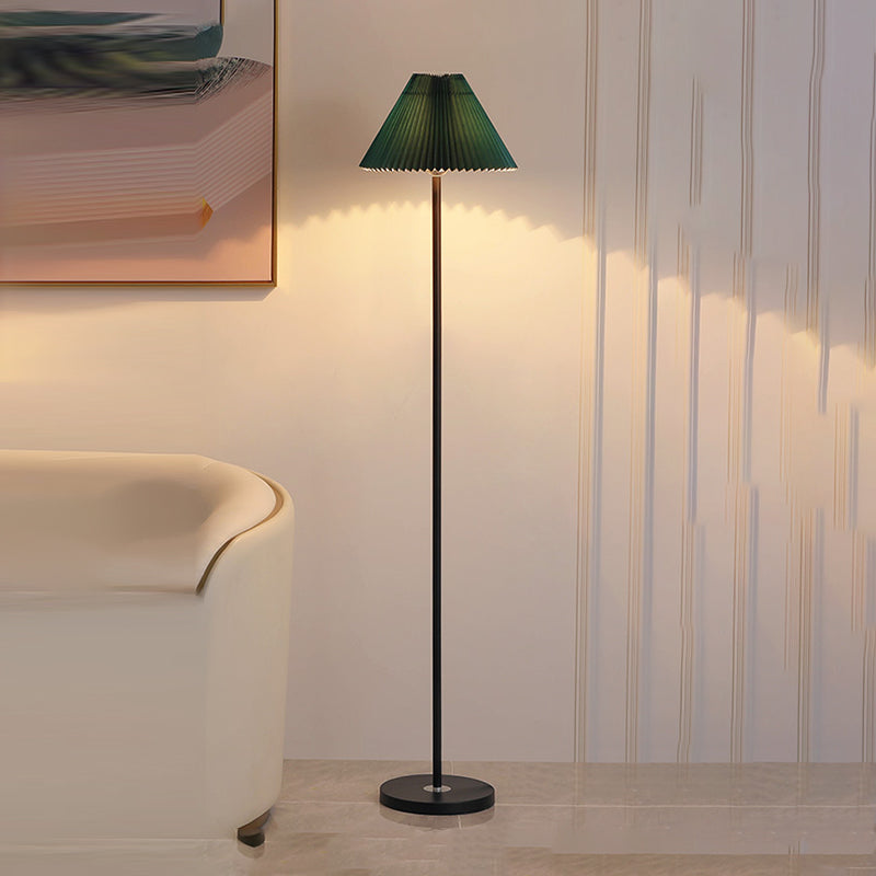 Lumière au sol de la lampe moderne avec une teinte en tissu pour le salon