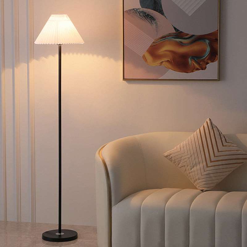 Modern Floor Lamp Household Floor Light with Fabric Shade for Sitting Room