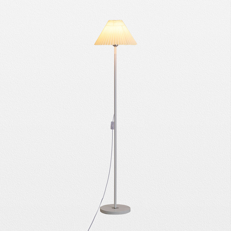 Lumière au sol de la lampe moderne avec une teinte en tissu pour le salon