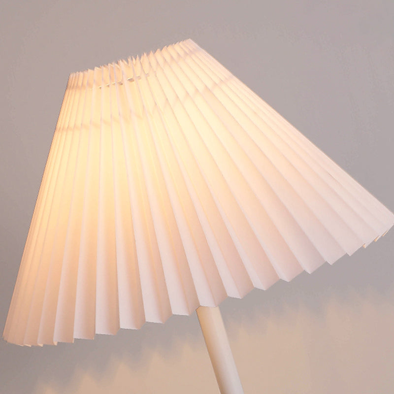 Lumière au sol de la lampe moderne avec une teinte en tissu pour le salon