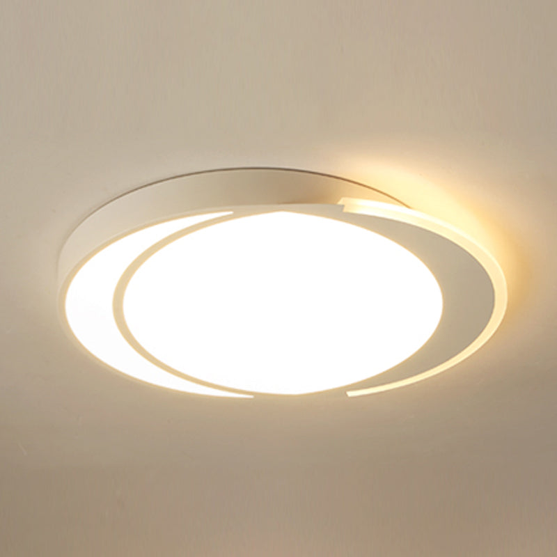 Metal Round Shape Flush Mount Light Modern 1-Light Flush Mount Ceiling Light in White