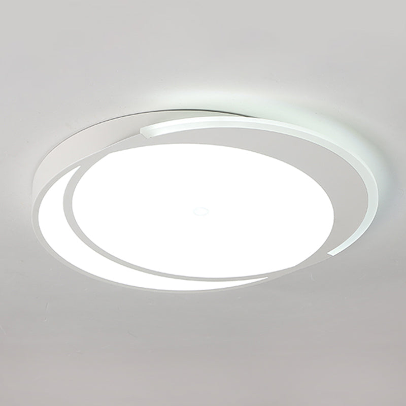 Metal Round Shape Flush Mount Light Modern 1-Light Flush Mount Ceiling Light in White