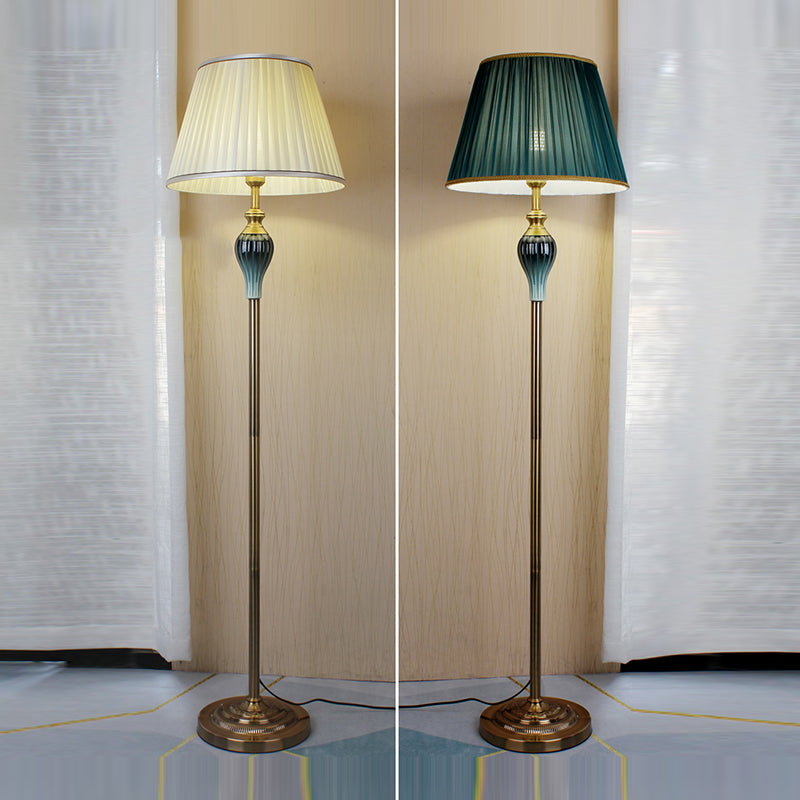 Modern Floor Lamp Household Floor Lighting Fixture with Fabric Shade for Sitting Room