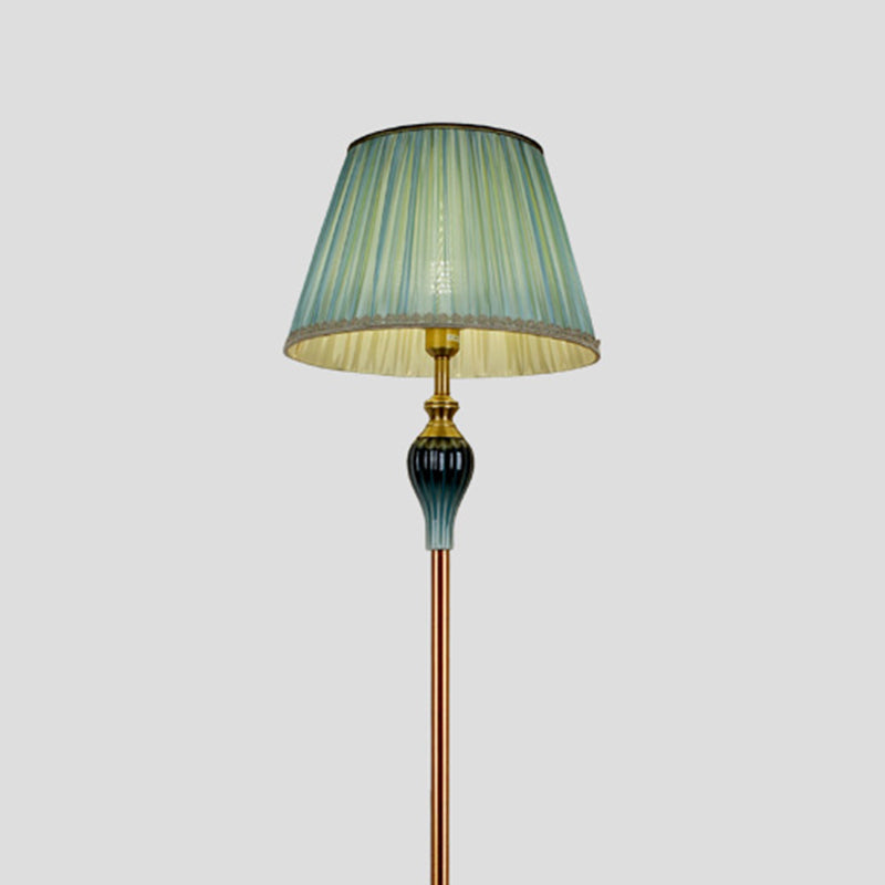 Modern Floor Lamp Household Floor Lighting Fixture with Fabric Shade for Sitting Room