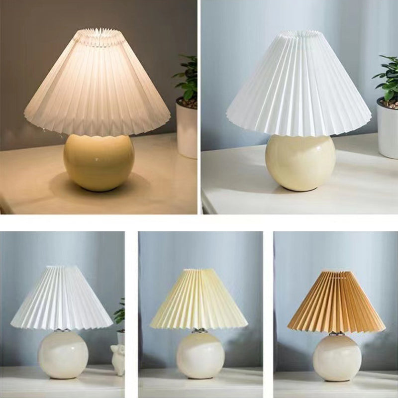 Nordic Style Ceramics Table Lampe Umbrella Shape Bulb Table Colorful Table Light pour la chambre