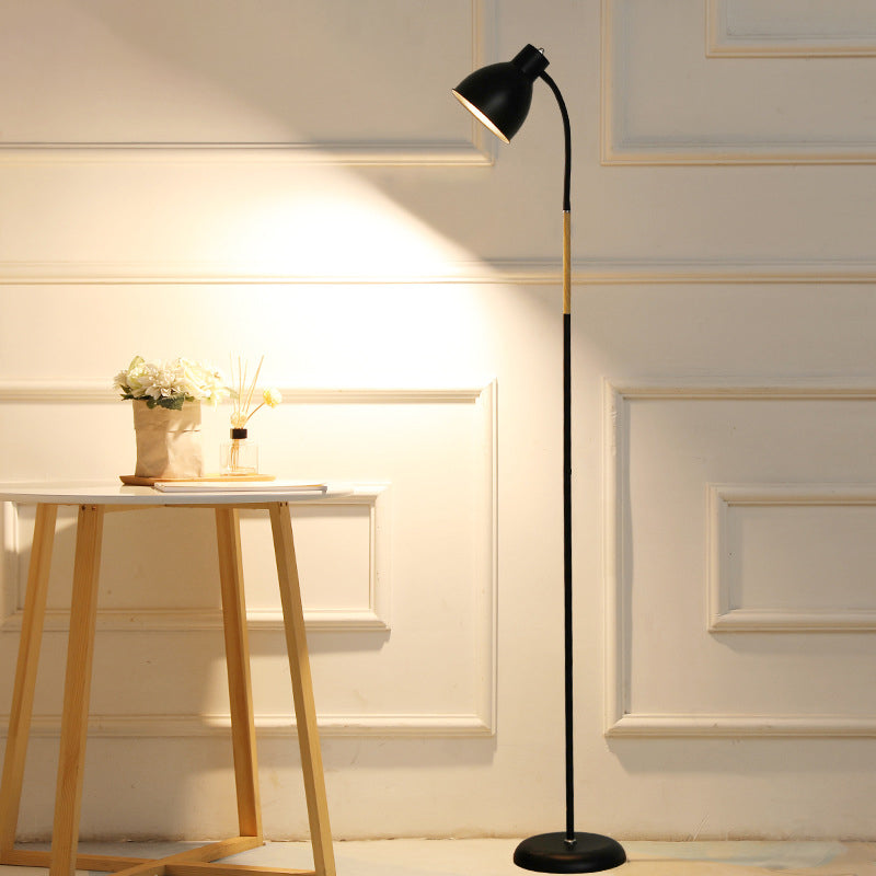 Macaron-stijl vloerlicht 1-licht vloer staande lamp met metalen schaduw voor slaapkamer