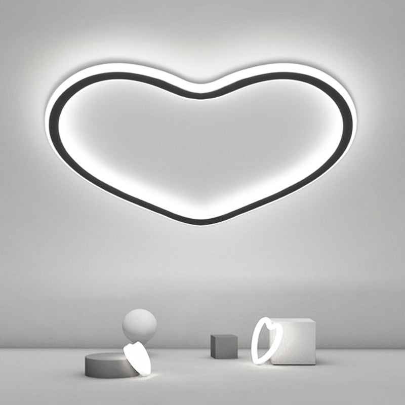 Forma del cuore in metallo a filo a sfioramento del soffitto semplice lampada a soffitto a LED semplice