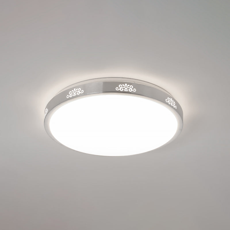 Silver Circle Ceiling Light Fixture Modern Style LED Aluminum Close to Ceiling Lighting