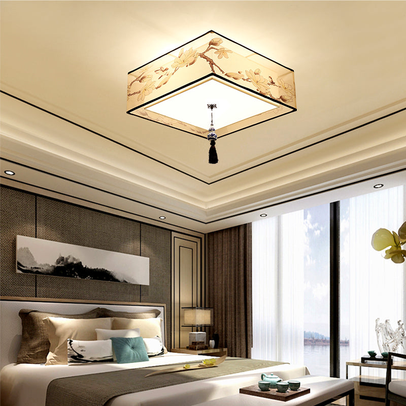 Fabric Geometrical Flush Ceiling Light Traditional Living Room Flush Mount Lamp in Beige