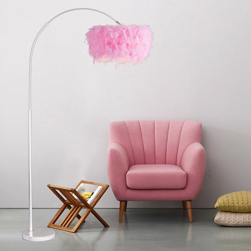 Modern Floor Lamp Household Floor Lighting Fixture with Feather Shade for Sitting Room