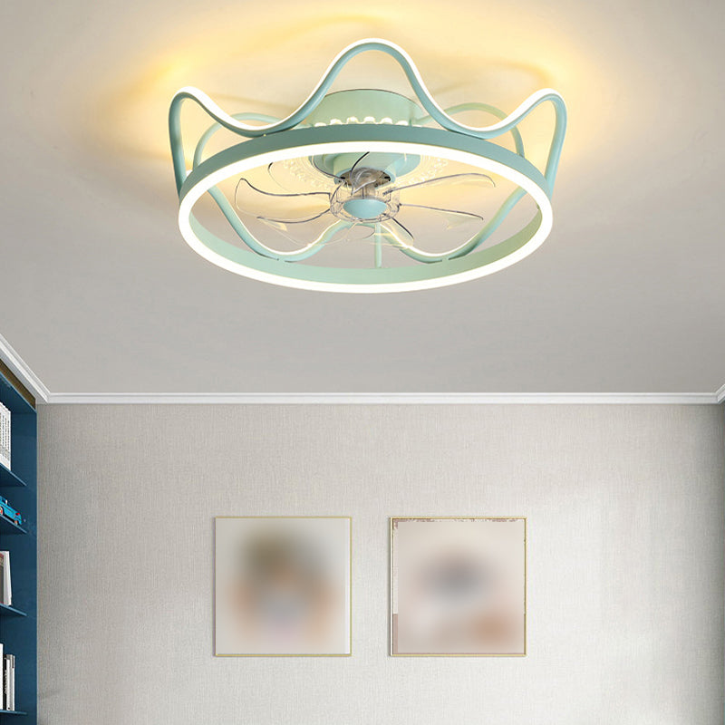 Ventilador colorido moderno Ligera de montaje de montura de montaje LED de forma de metal ligero para dormitorio