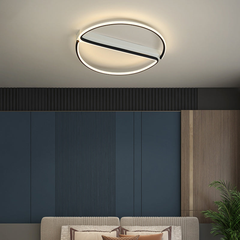 Round Shade Metal Flush Plafond Light Style moderne 1 Light Flush Flush Mount Fixture en noir