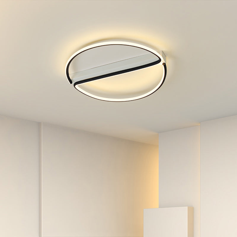 Round Shade Metal Flush Plafond Light Style moderne 1 Light Flush Flush Mount Fixture en noir