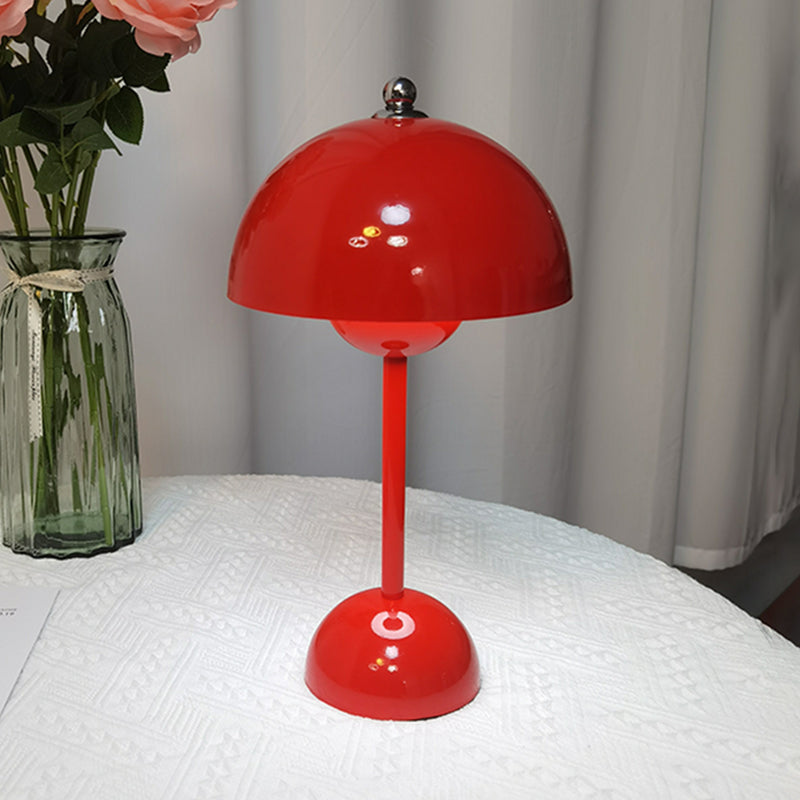 Domed Table Light Nordic Style Metal Night Table Lamp for Bedroom