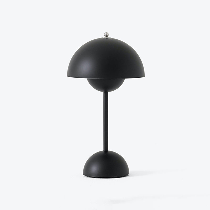 Lumo da tavolo a cupola Lampada da tavolo notturno in metallo Nordic per camera da letto