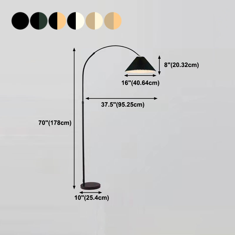 Lampe au sol colorée contemporaine Lumière de sol créative avec une teinte en tissu pour la chambre