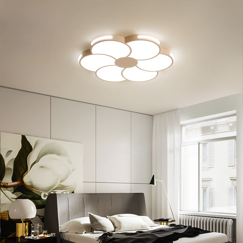 Contemporary Flower-Like Flush Light Fixture Iron 1 Light Flushmount Lighting in White