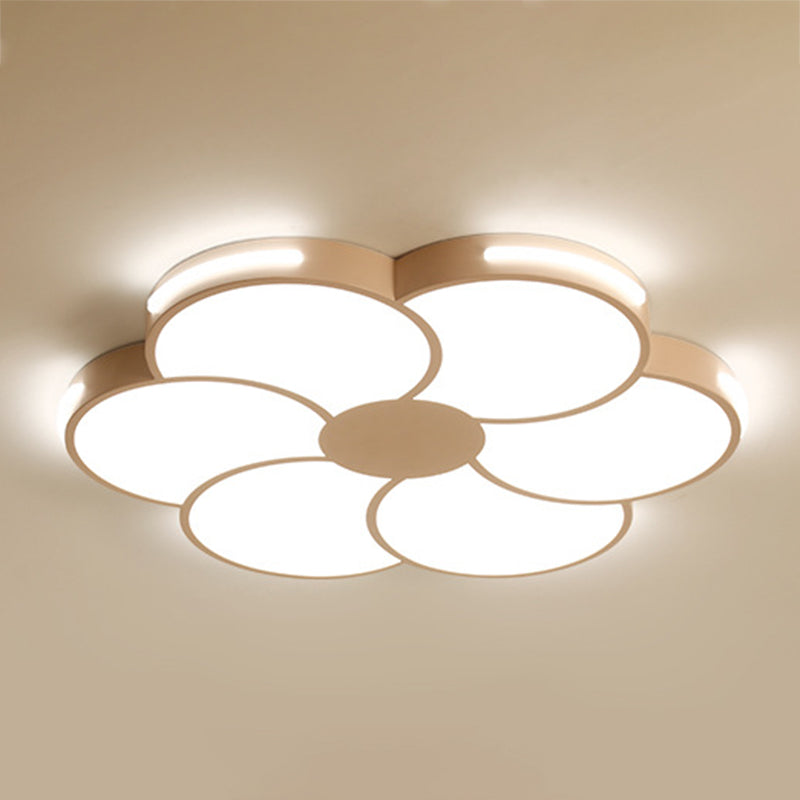 Contemporary Flower-Like Flush Light Fixture Iron 1 Light Flushmount Lighting in White