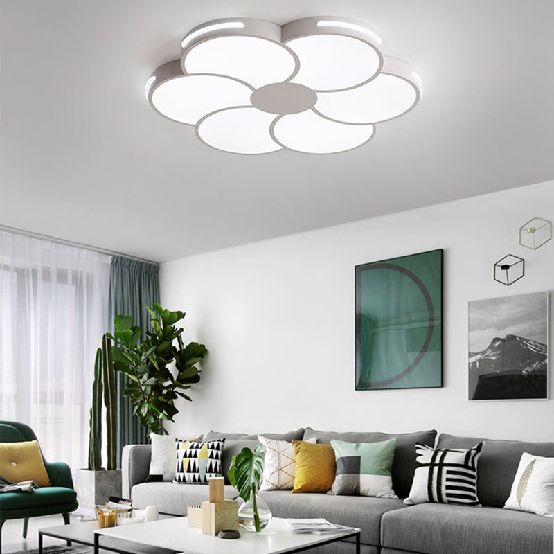 Contemporary Flower-Like Flush Light Fixture Iron 1 Light Flushmount Lighting in White