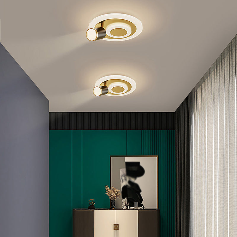 Géométrique Shade Metal Flush Plafond Light Modern Style 3 Lumières Flush Mount Fixture