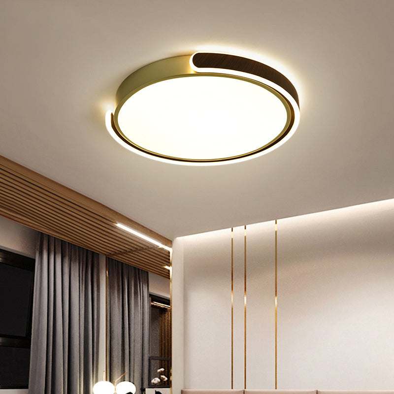 Nordic Round Ceiling Light Metal LED Flush Mount Light for Living Room