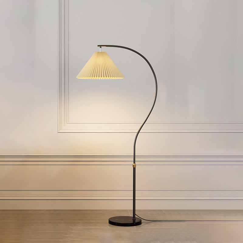 Fabric Floor Standing Lamp Minimalist Style Floor Light for Bedroom