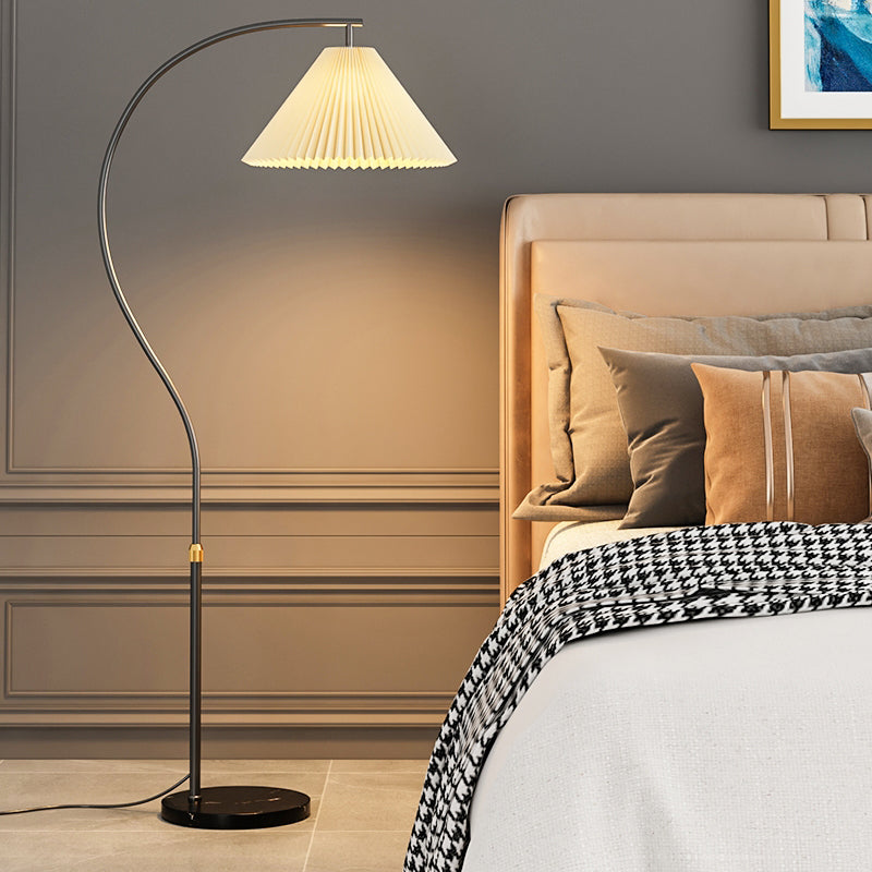 Fabric de sol debout lampe de style minimaliste Lumière de sol pour chambre à coucher