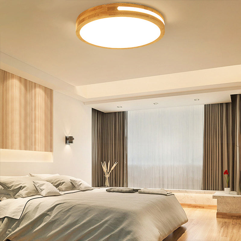 Round Wood Flush Mount Ceiling Light Modern 1-Light Flush Mounted Ceiling Fixture in Brown