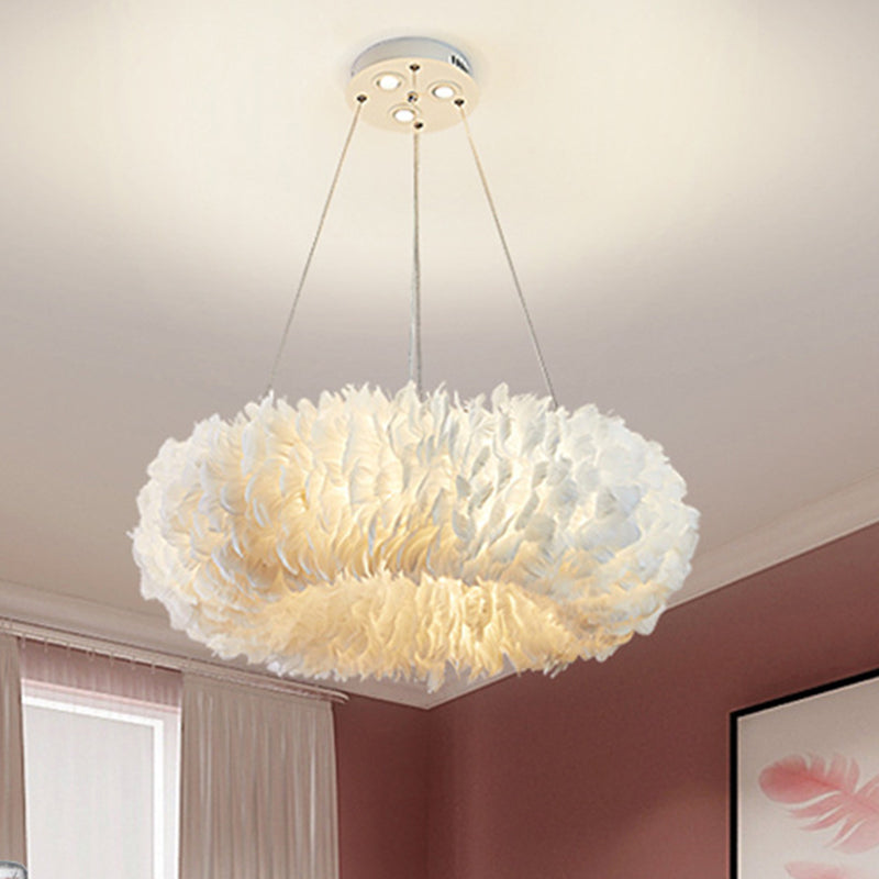 White Feather Chandelier Nordic Style Round Chandelier Pendant for Living Room