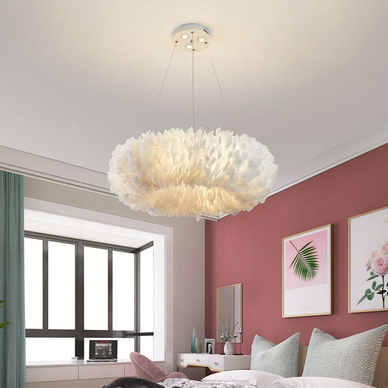 White Feather Chandelier Nordic Style Round Chandelier Pendant for Living Room