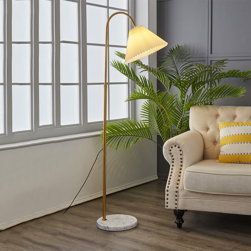 Modern Simple Iron Floor Lamp Adjustable Bulb Floor Light with Cloth Shade for Bedroom