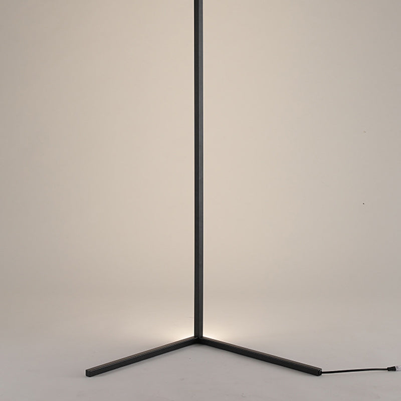 Linear Shape Metal Floor Lighting Modern 1-Light Floor Light Fixture in Black