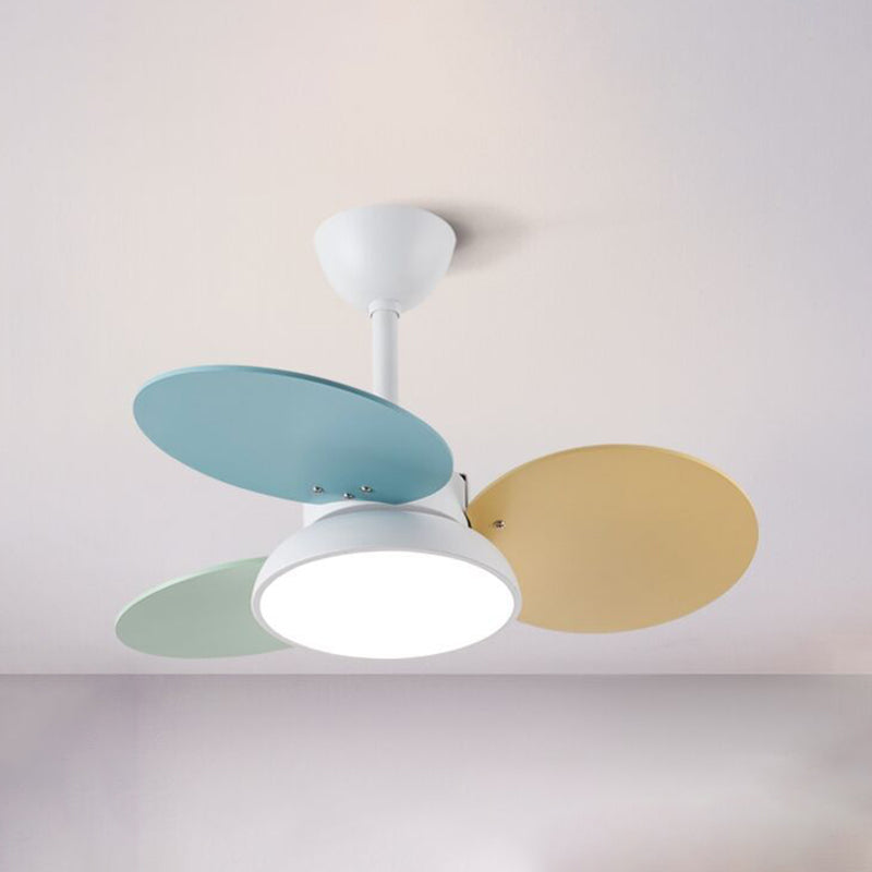 Ceiling Fan Lamp Nordic Style LED Metal Ceiling Flush Mount Light for Kids Bedroom