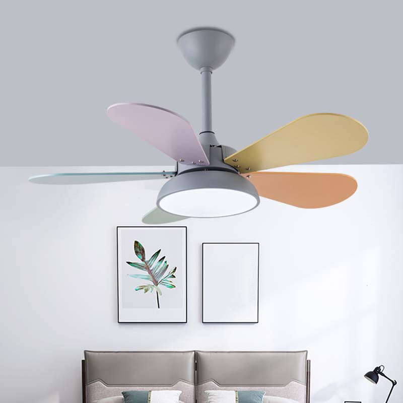 Ceiling Fan Lamp Nordic Style LED Metal Ceiling Flush Mount Light for Kids Bedroom