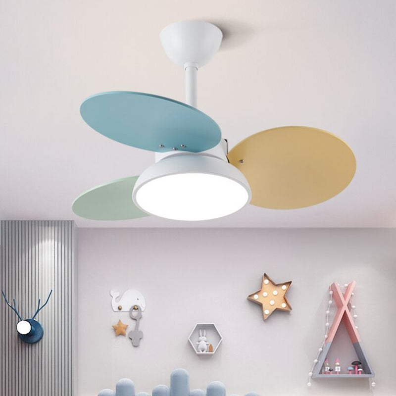 Ceiling Fan Lamp Nordic Style LED Metal Ceiling Flush Mount Light for Kids Bedroom