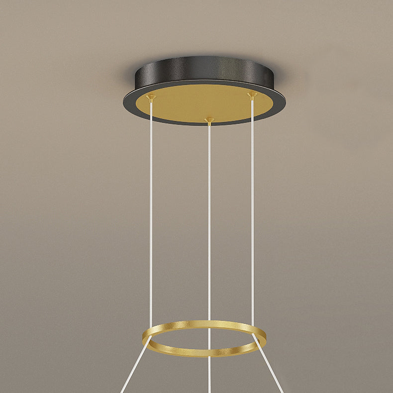 Twist Shade Metal-Kronleuchterleuchten moderne 2-Licht-Kronleuchter-Beleuchtungskörper in Gold