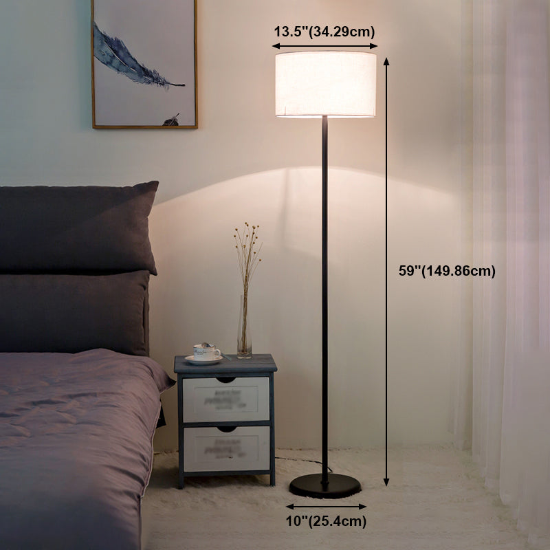 Lampada da pavimento in stile semplice moderno luce colorata lampadina con sfumatura di stoffa per camera da letto