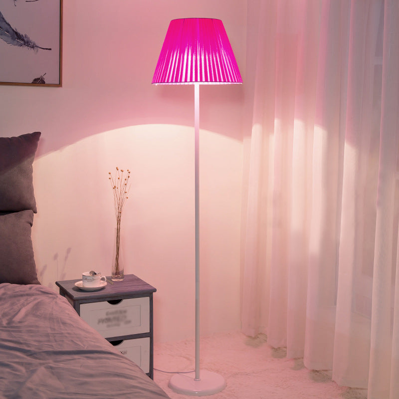 Modern semplice lampada da pavimento maculare lampadina lampadina con tonalità di stoffa per camera da letto