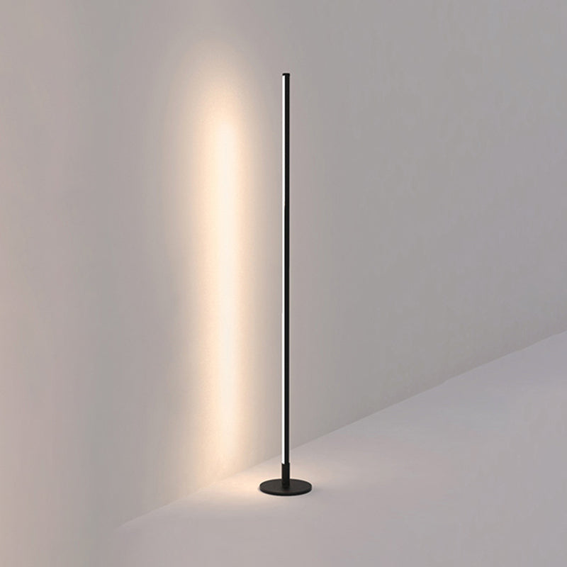 Metalen lineaire vorm Vloerverlichting Moderne 1-licht vloerbevestiging Lamp