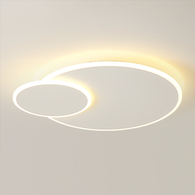 Modern Style Round Ceiling Fixtures Metal Ceiling Mounted Lights in White