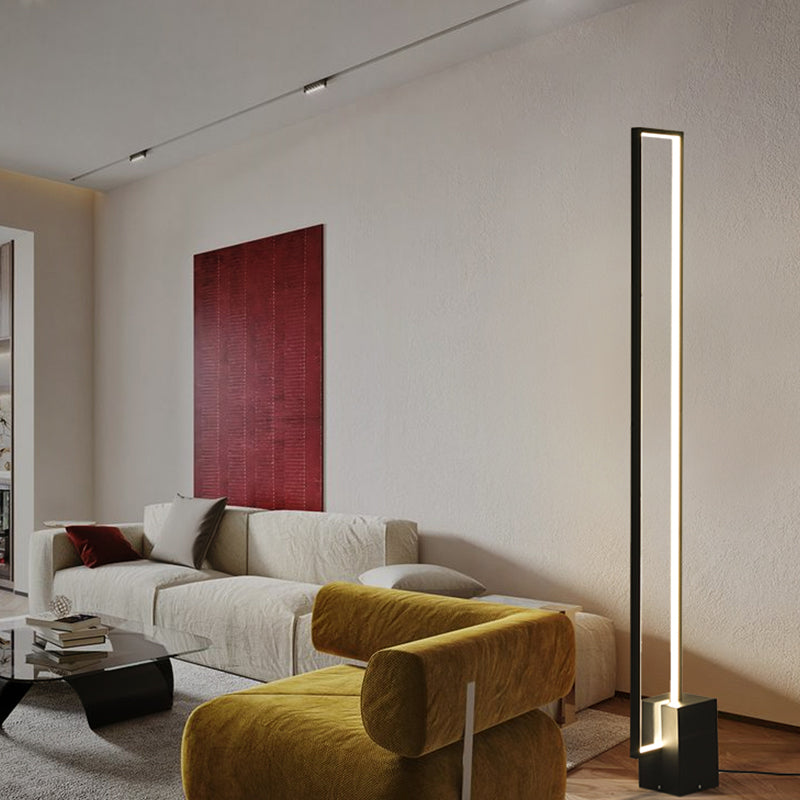 Iluminación de piso de forma cuadrada de metal Iluminación moderna de lámpara de piso de 1 luz en negro