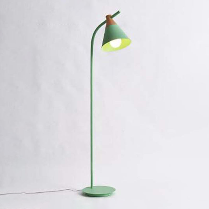 Macaron-stijl vloerlicht 1-licht vloer staande lamp met hout voor woonkamer