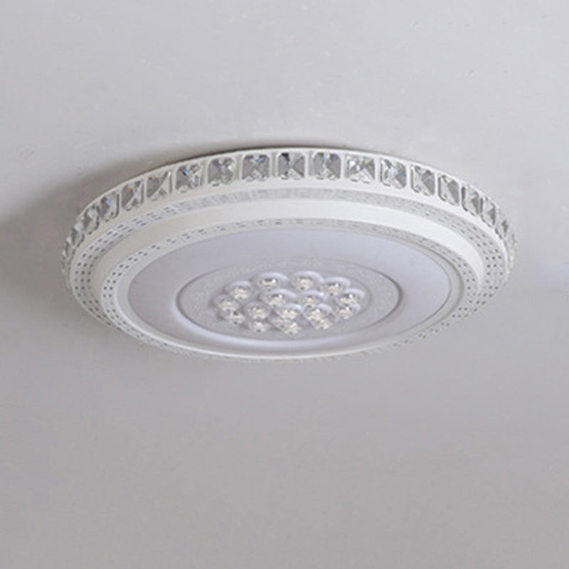 Crystal Round Flush Mount Lights Modern Style 1 Light Flush Mount Fixture